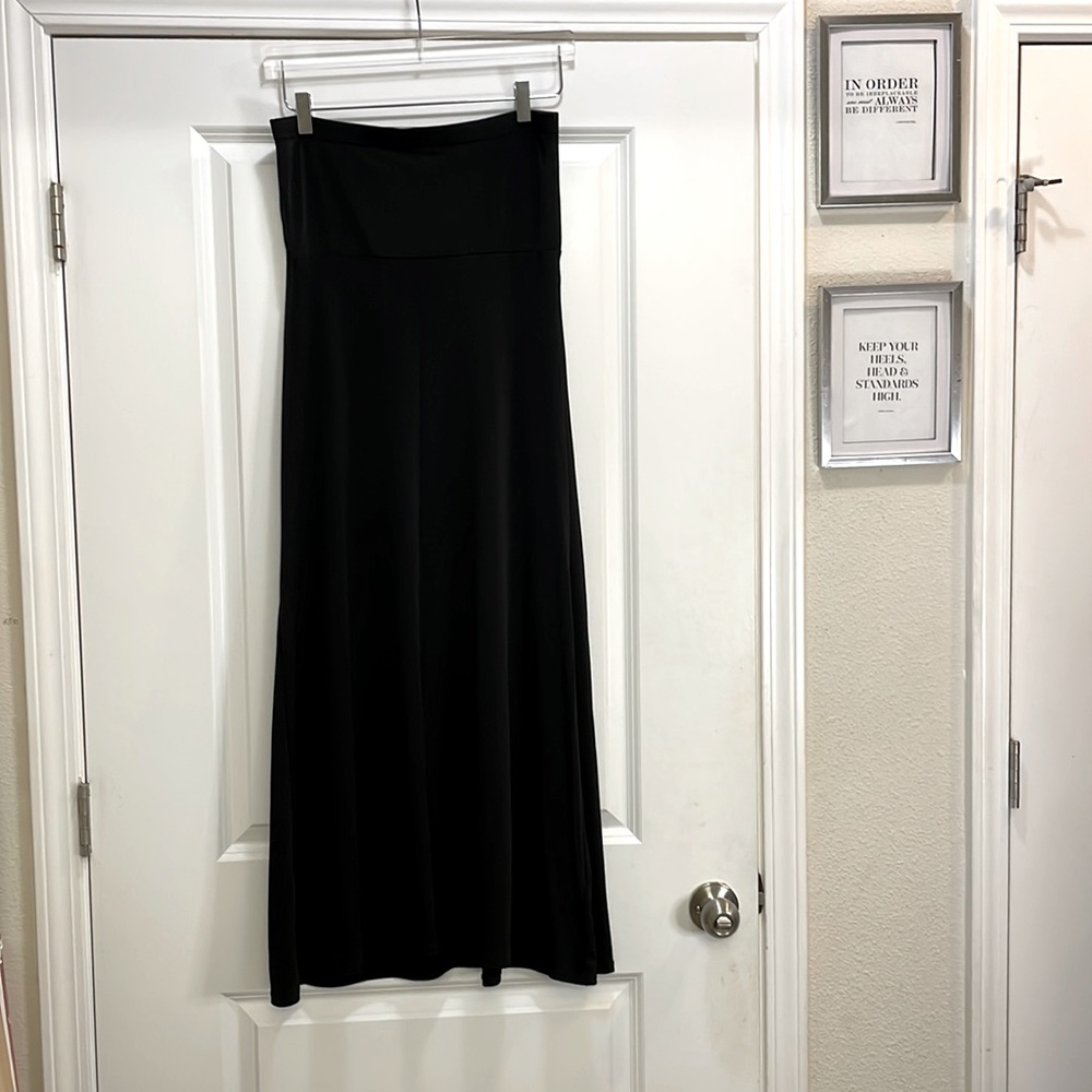 A Dressing Woman 2 in 1 Strapless Dress or Skirt